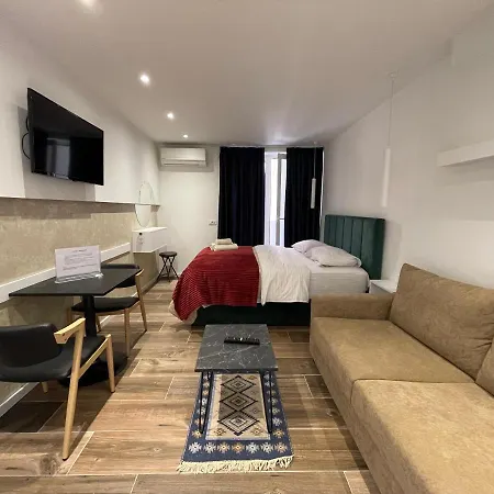 Le Petit Apartment Tirana