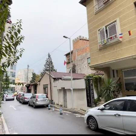 Le Petite - Enjoy Travel * Tirana