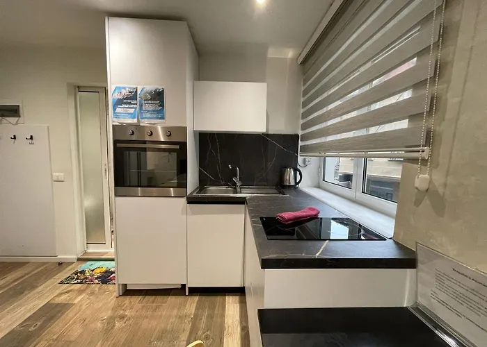 Le Petite - Enjoy Travel