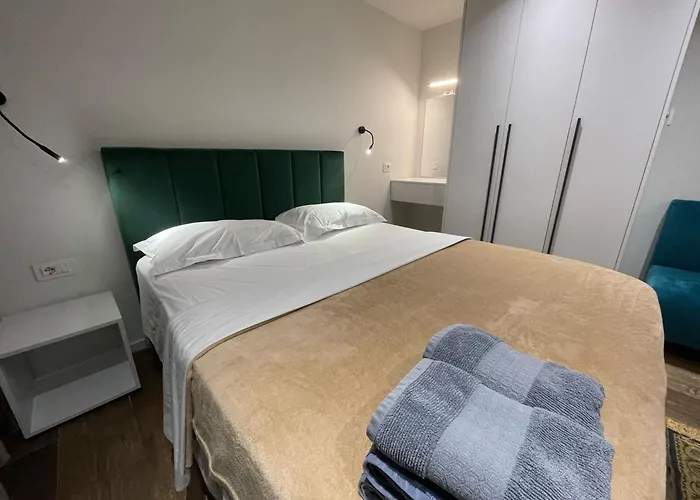 Le Petite - Enjoy Travel Appartement Tirana